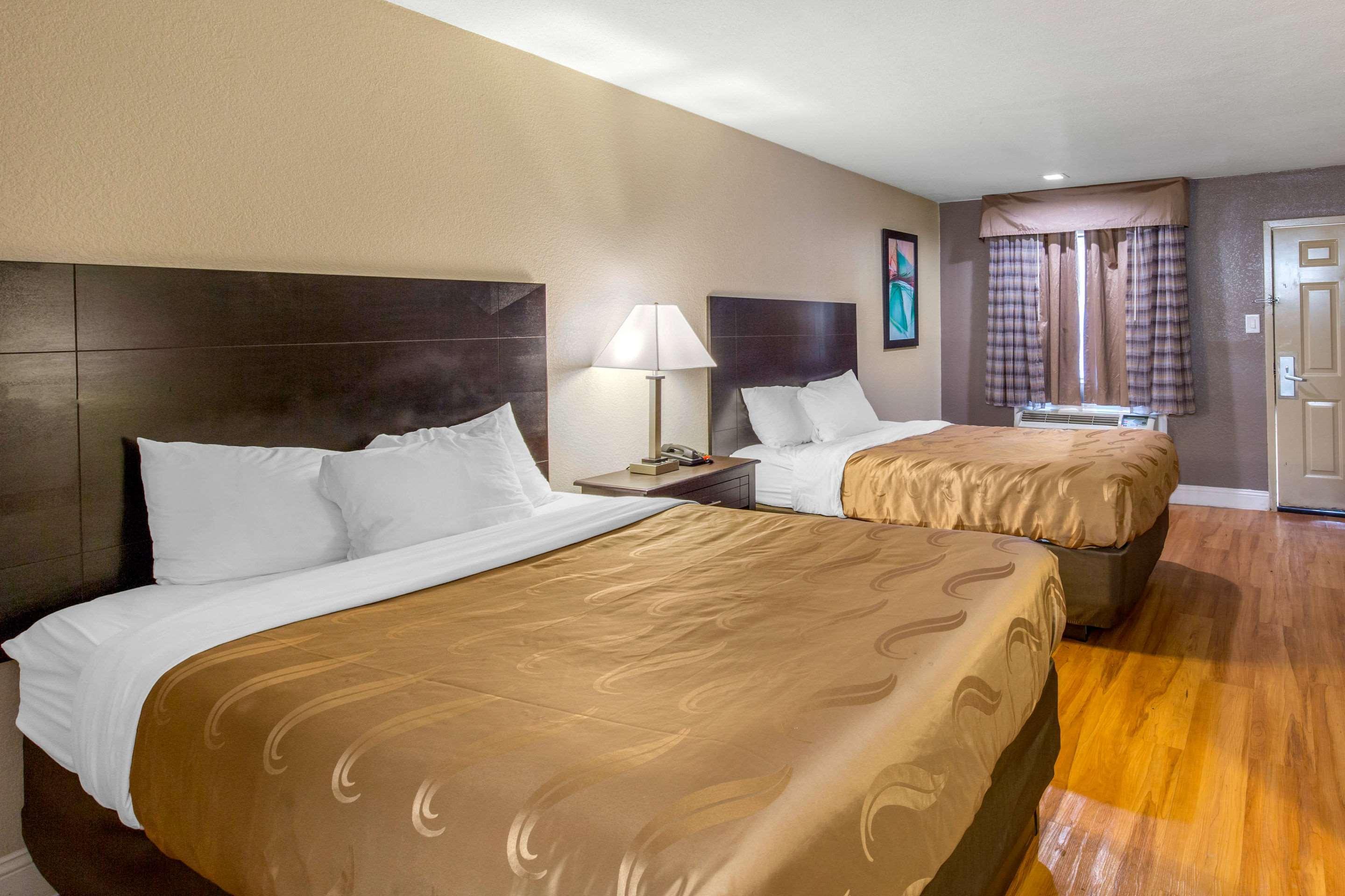 Quality Inn And Suites Port Arthur Nederland Екстер'єр фото