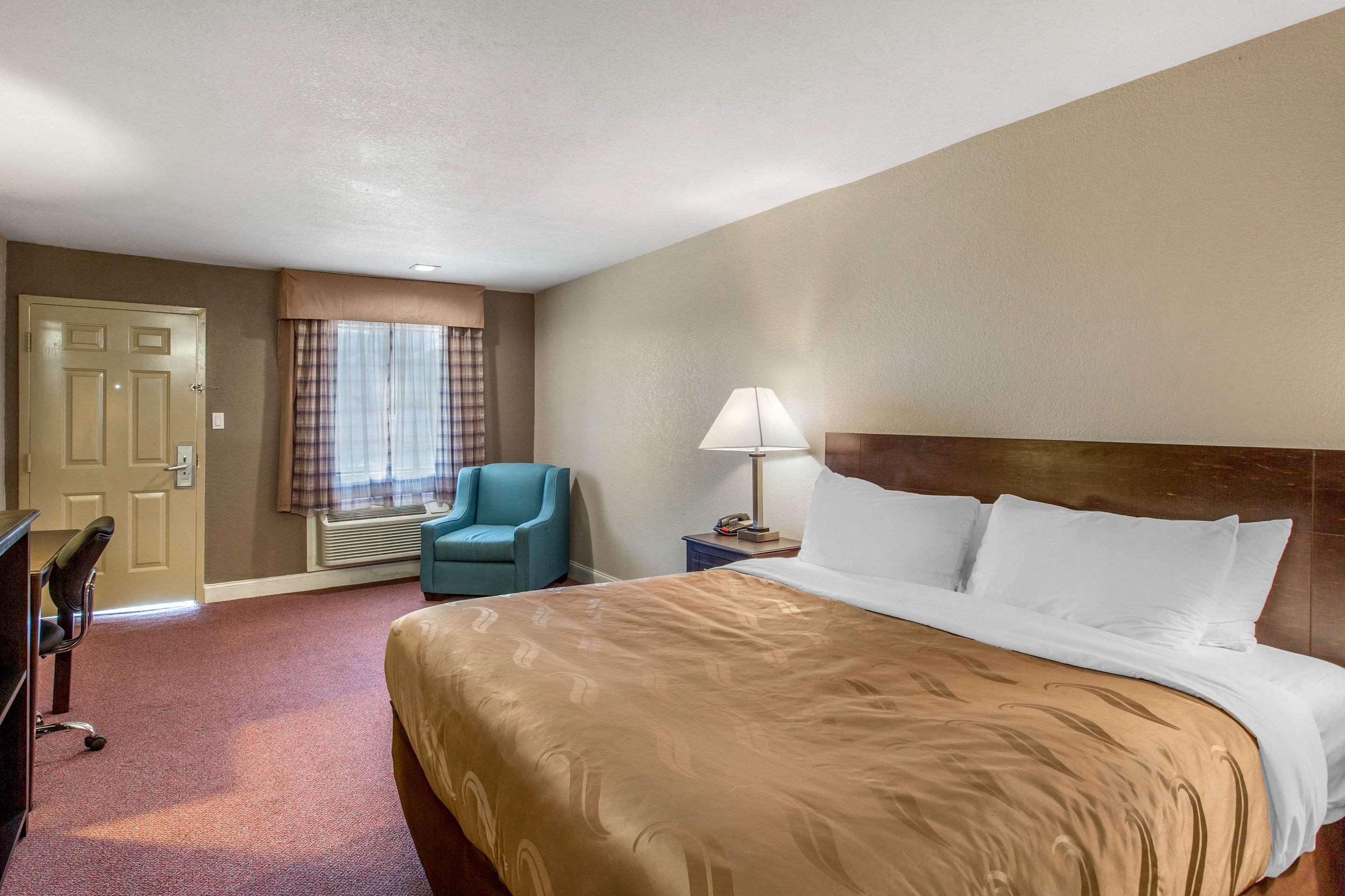 Quality Inn And Suites Port Arthur Nederland Екстер'єр фото