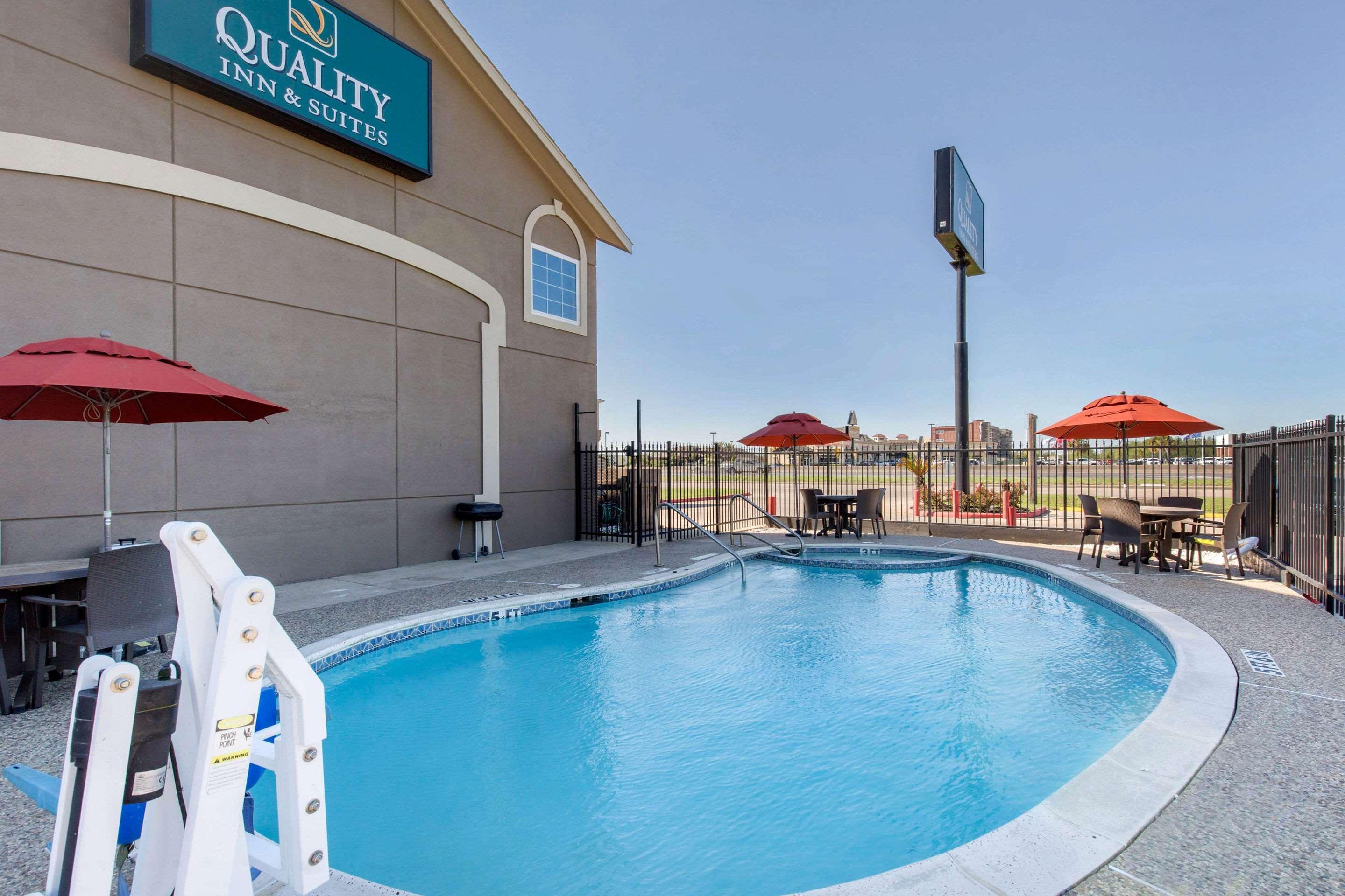 Quality Inn And Suites Port Arthur Nederland Екстер'єр фото