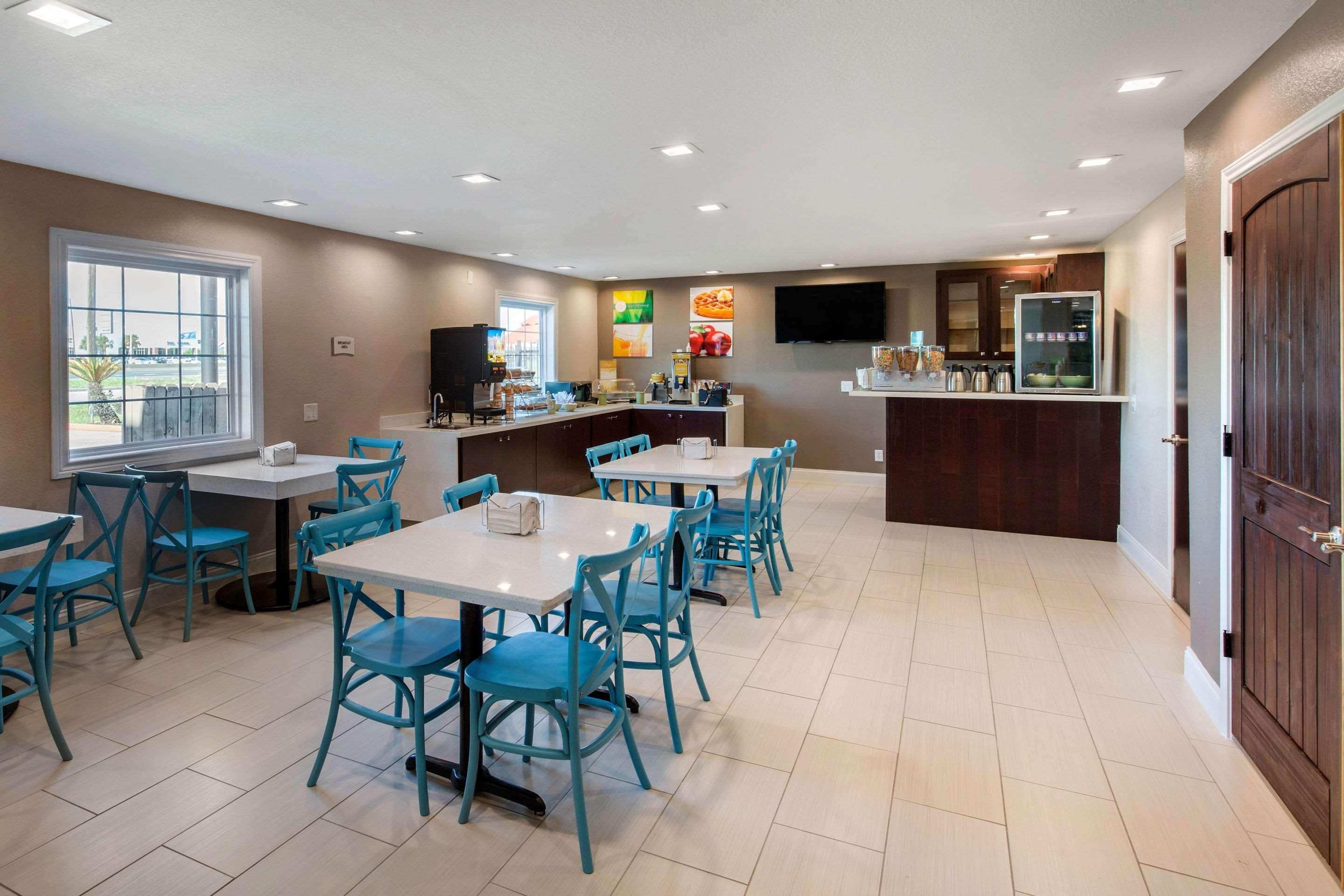 Quality Inn And Suites Port Arthur Nederland Екстер'єр фото
